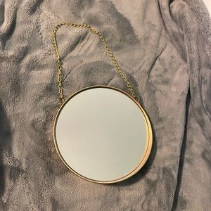 HANGING MIRROR